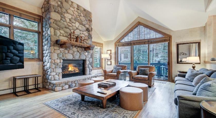 Four-Bedroom Vacation Home interior
